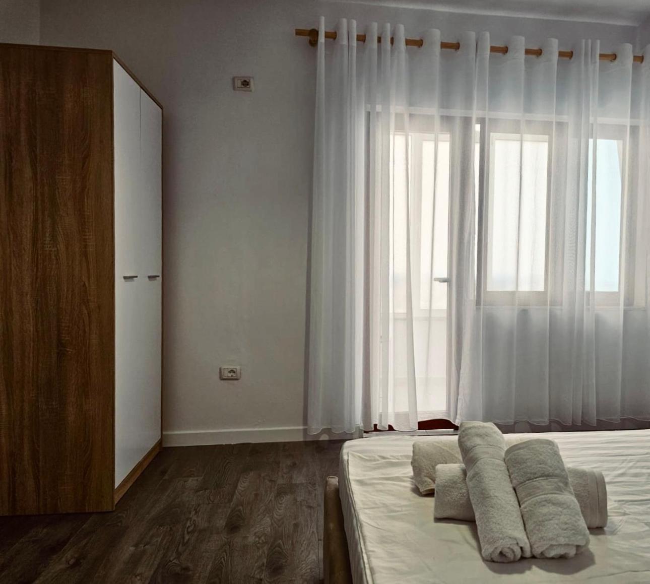 טיראנה Hi5 Rooms מראה חיצוני תמונה